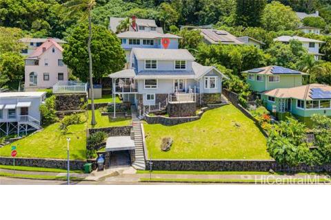 MANOA AREA
