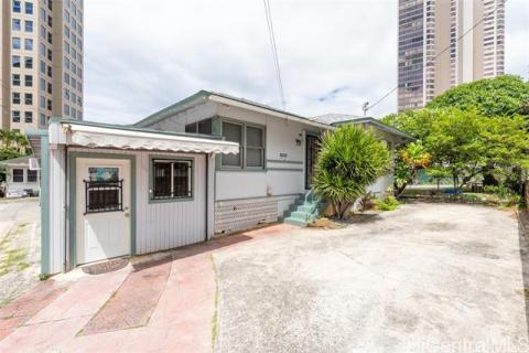 MAKIKI AREA