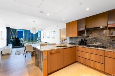 Victoria Place(unit#803)