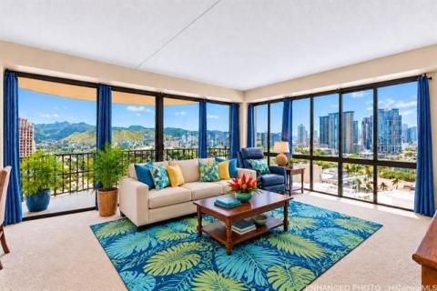 Harbor Square(unit#2006)