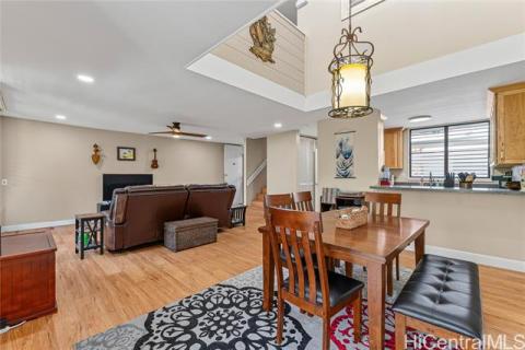 Gardenia Manor(unit#318)