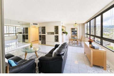 Iolani Court Plaza(unit#2109)