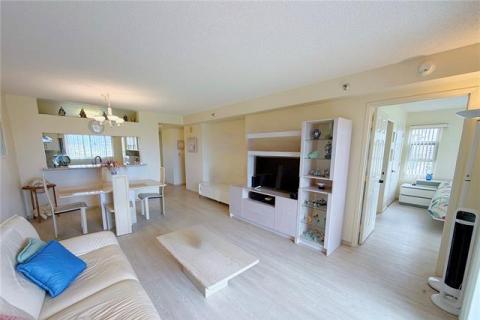 Country Club Village 4(unit#1010)