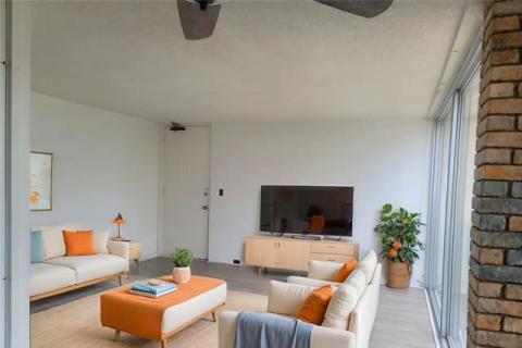 Ala Wai Manor(unit#808)