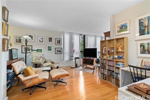 Nuuanu Brookside(unit#501)