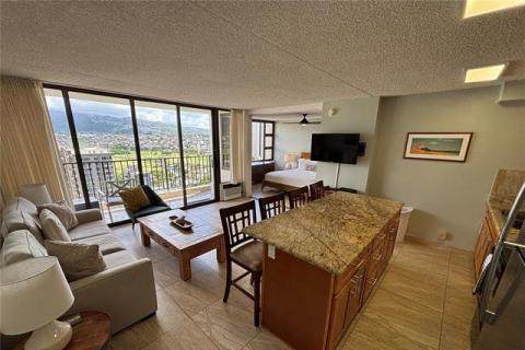 Waikiki Banyan(unit#2003)