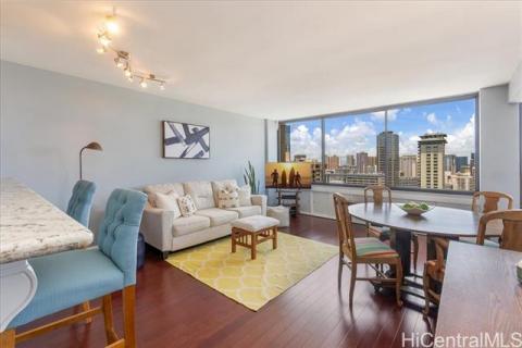 Aloha Towers(unit#2801)