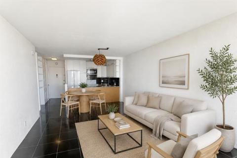 Villa On Eaton Square(unit#3311)