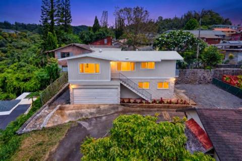 HALAWA HEIGHTS