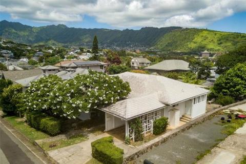 MANOA-LOWER
