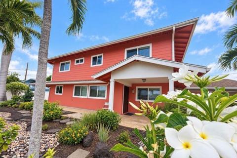 MOANALUA GARDENS