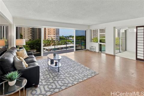 Marina Towers(unit#605)