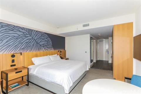 Sky Ala Moana East(unit#3106)