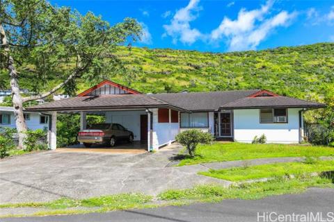 MOANALUA VALLEY