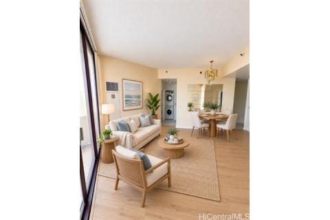 Imperial Plaza(unit#605)